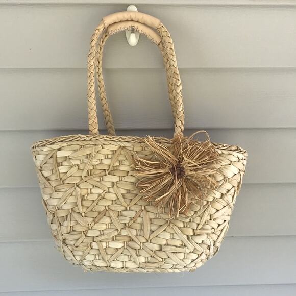 3 / $15 Raffia Jute Woven Beach Tote Cynthia Rowley - Picture 13 of 14